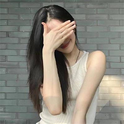 青年的椅子